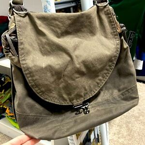 Rough and tumble waxed canvas hobo